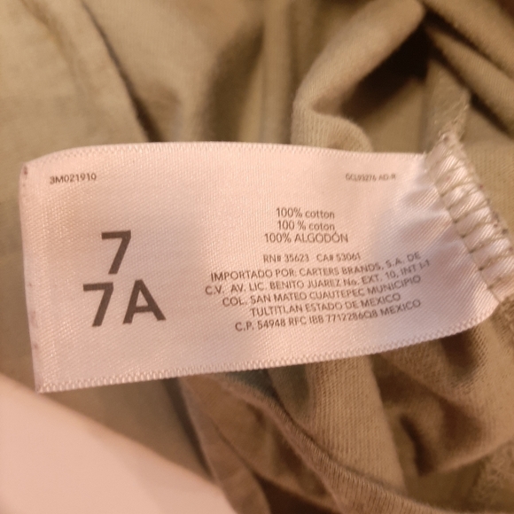 ❌SOLD❌CARTER'S Long Sleeve Tee Glitter Family Forever Floral Graphic Top Spring - Picture 6 of 7